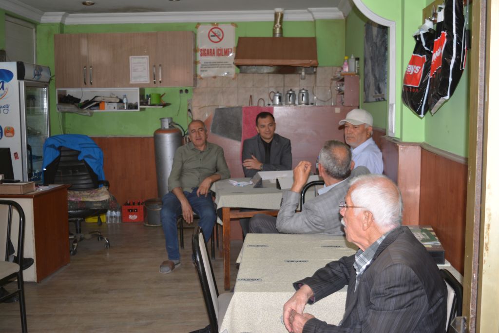 Kaymakamımız Sn. Alper Kırgıl, İlçemiz Esnaflarıyla 15 Günde Bir Yaptığı Ziyaretler Kapsamında Bir Araya Geldi